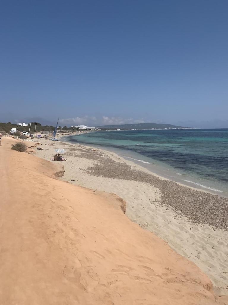 הוילה פלאיה מיג'ורן Casa Goro Formentera חדר תמונה